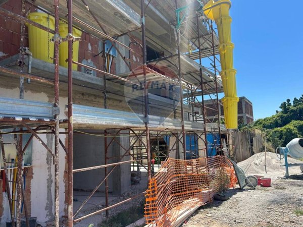 appartamento in vendita ad Altavilla Milicia