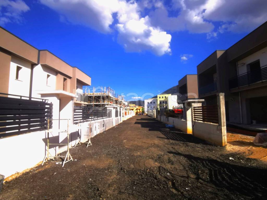 casa indipendente in vendita ad Altavilla Milicia