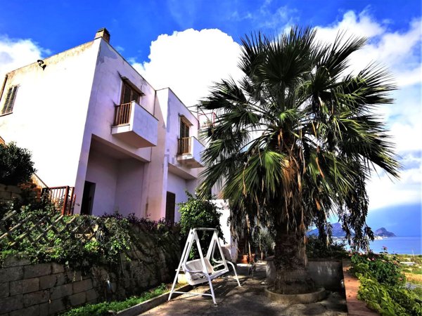 casa indipendente in vendita ad Altavilla Milicia