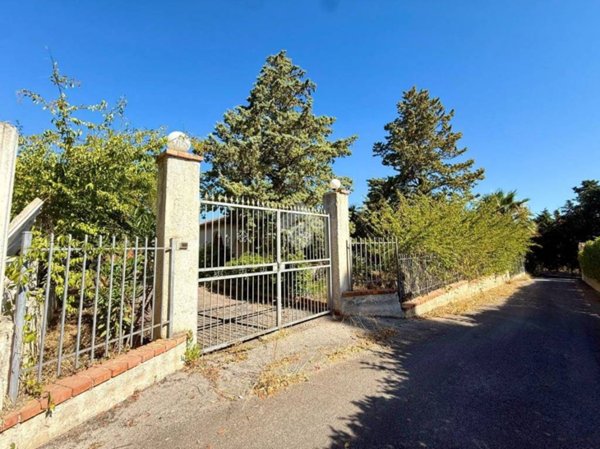 casa indipendente in vendita ad Altavilla Milicia