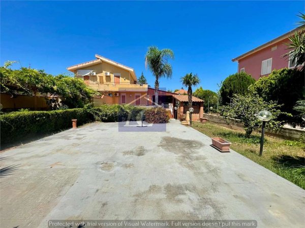 casa indipendente in vendita ad Altavilla Milicia
