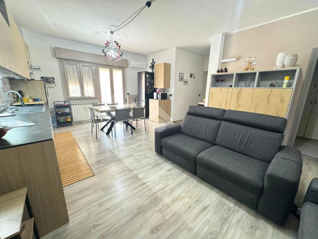appartamento in vendita ad Altavilla Milicia