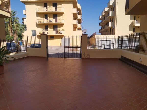 appartamento in vendita ad Altavilla Milicia