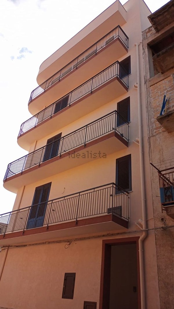 appartamento in vendita ad Altavilla Milicia