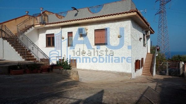 casa indipendente in vendita ad Altavilla Milicia