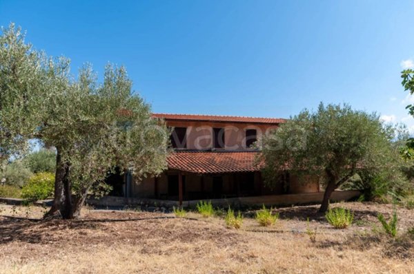 casa indipendente in vendita ad Altavilla Milicia