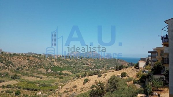 appartamento in vendita ad Altavilla Milicia