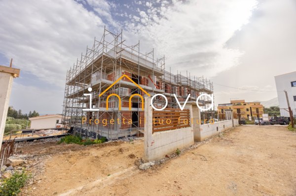 casa indipendente in vendita ad Altavilla Milicia