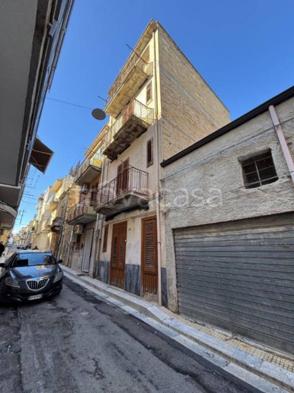 appartamento in vendita ad Altavilla Milicia