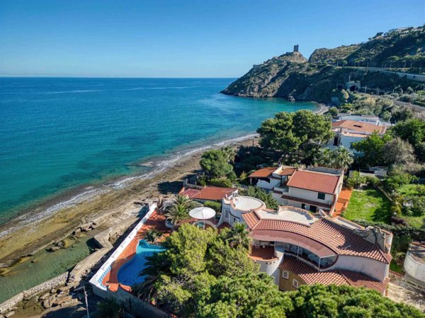 casa indipendente in vendita ad Altavilla Milicia