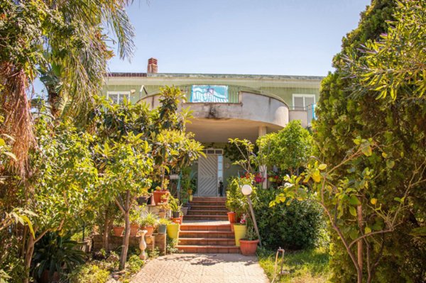 casa indipendente in vendita ad Altavilla Milicia