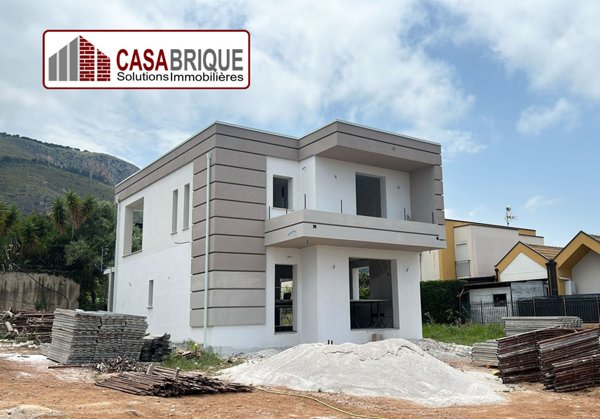 casa indipendente in vendita ad Altavilla Milicia