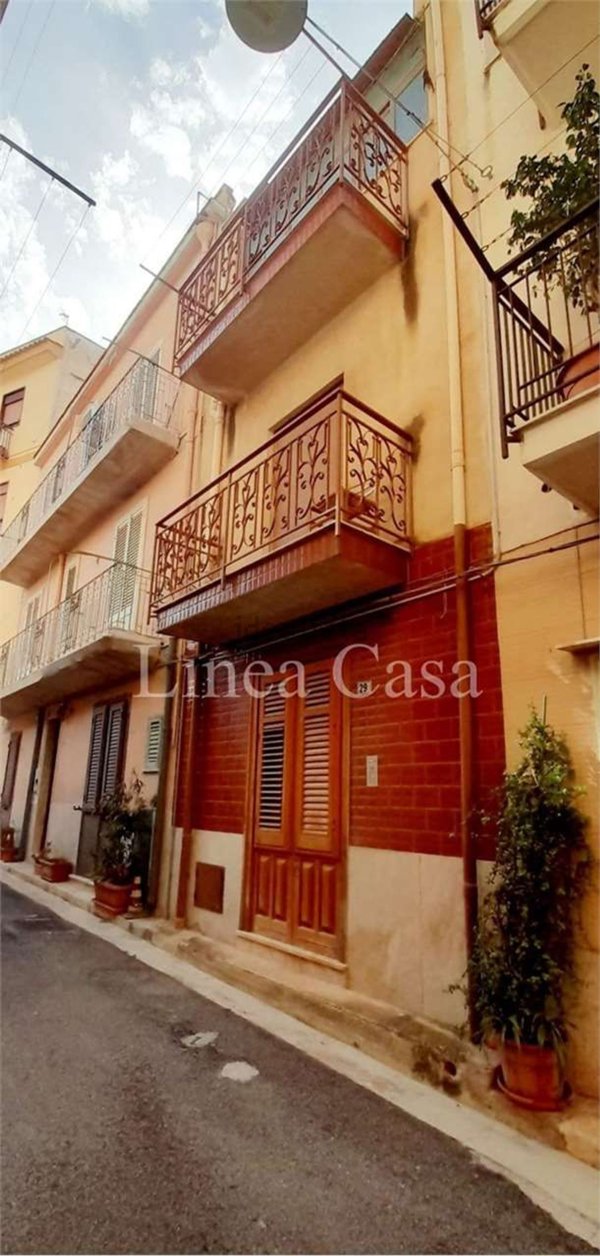 appartamento in vendita ad Altavilla Milicia