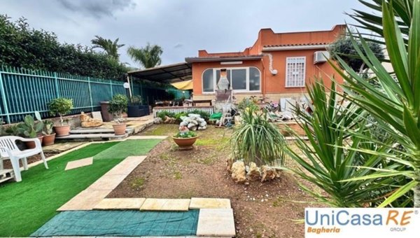 casa indipendente in vendita ad Altavilla Milicia