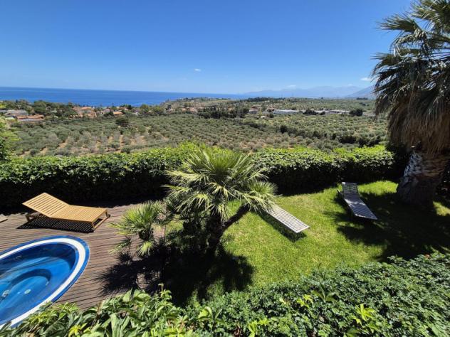 casa indipendente in vendita ad Altavilla Milicia