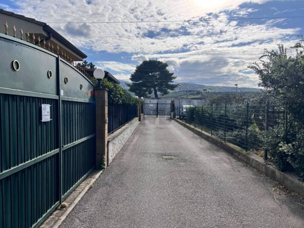 casa indipendente in vendita ad Altavilla Milicia