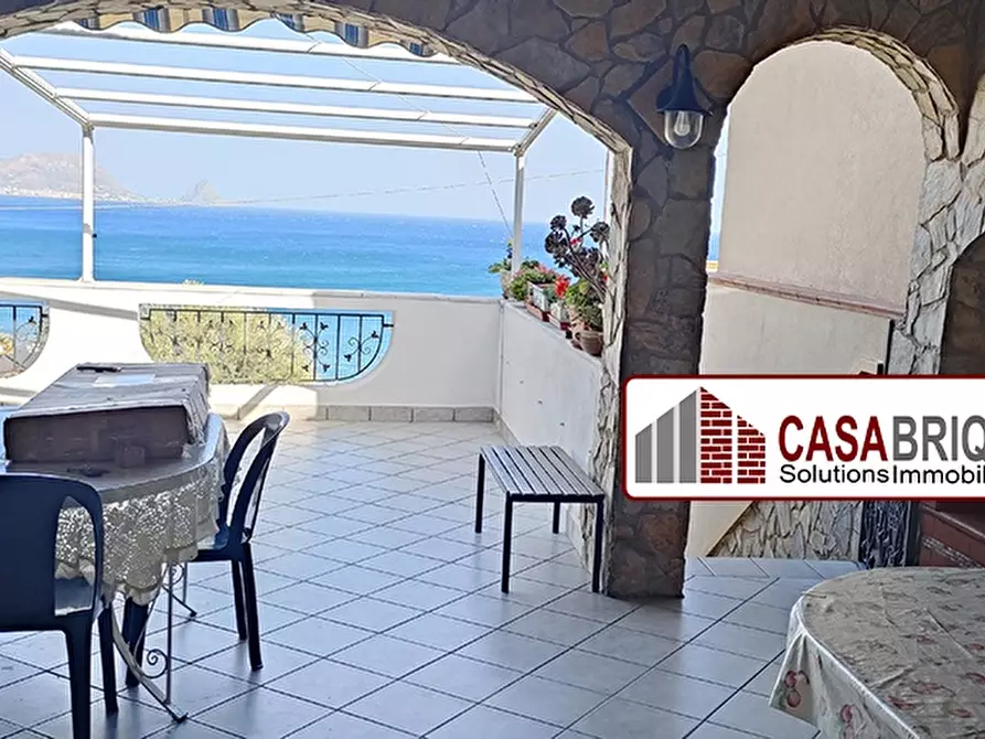 casa indipendente in vendita ad Altavilla Milicia in zona Torre Colonna