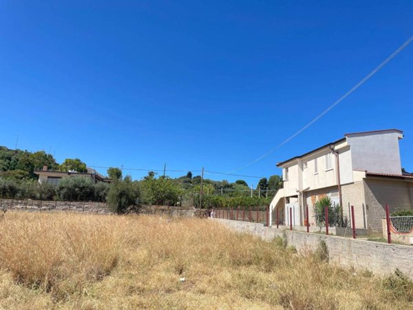 terreno agricolo in vendita ad Altavilla Milicia