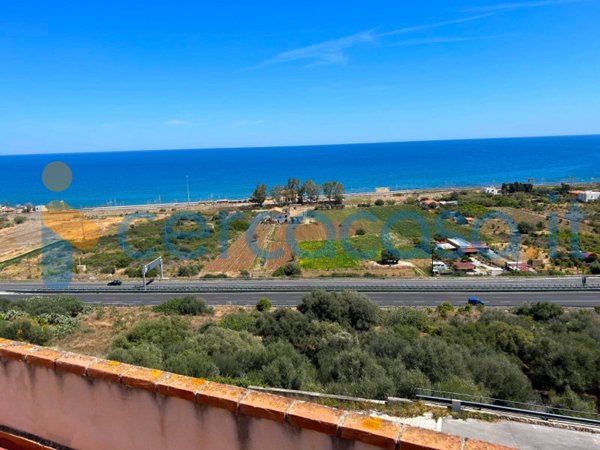 casa indipendente in vendita ad Altavilla Milicia