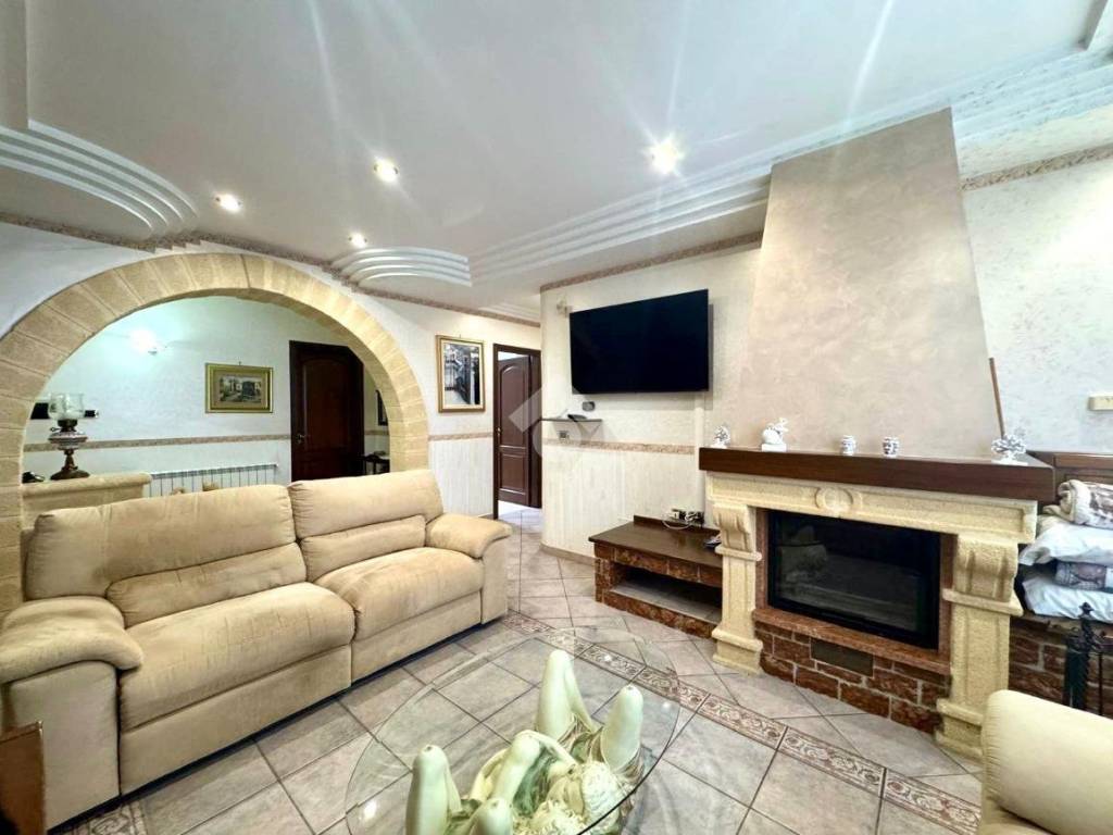 appartamento in vendita ad Altavilla Milicia