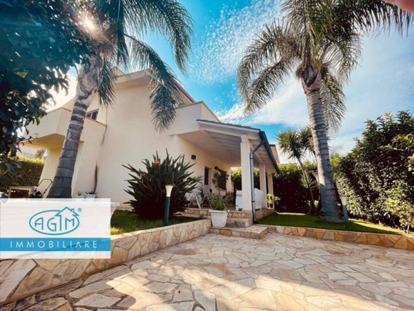 casa indipendente in vendita ad Altavilla Milicia