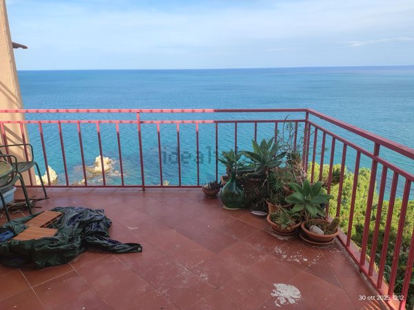 appartamento in vendita ad Altavilla Milicia