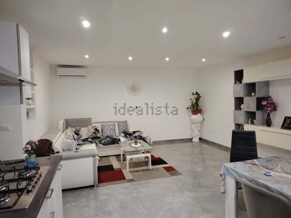 appartamento in vendita ad Altavilla Milicia