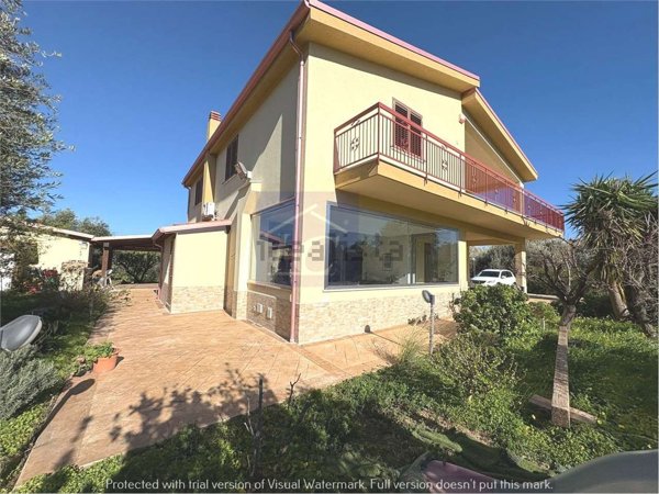 casa indipendente in vendita ad Altavilla Milicia