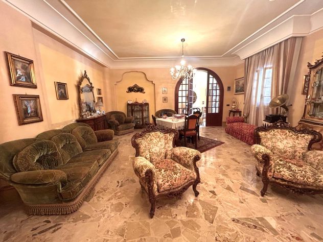 casa indipendente in vendita ad Altavilla Milicia