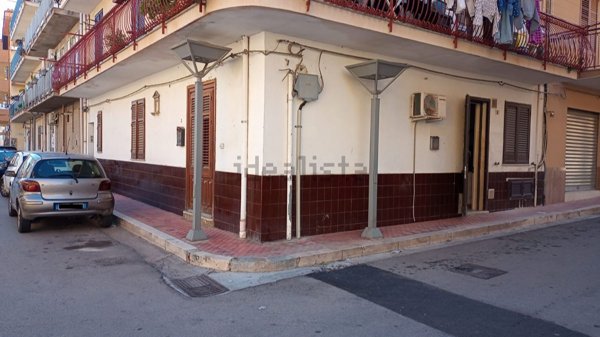 appartamento in vendita ad Altavilla Milicia