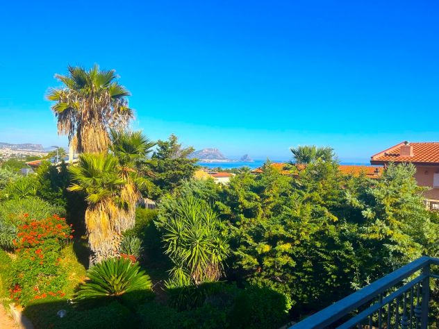 casa indipendente in vendita ad Altavilla Milicia