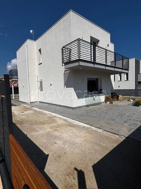 casa indipendente in vendita ad Altavilla Milicia