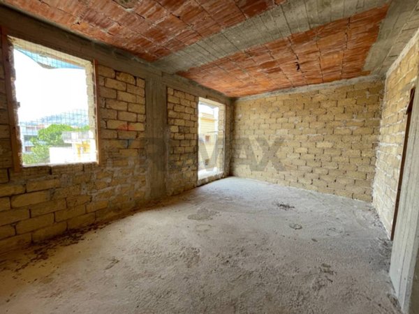 appartamento in vendita ad Altavilla Milicia