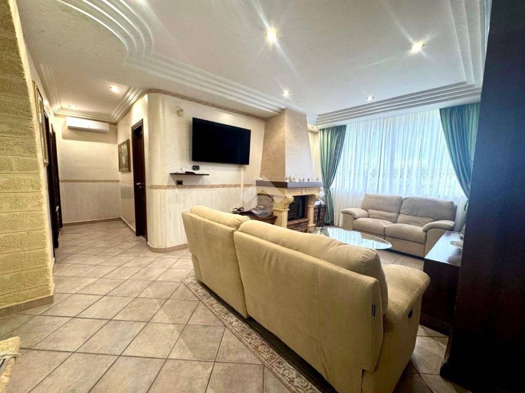 appartamento in vendita ad Altavilla Milicia