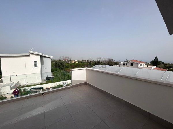 casa indipendente in vendita ad Altavilla Milicia in zona Torre Colonna