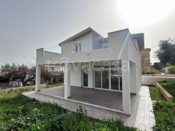 casa indipendente in vendita ad Altavilla Milicia