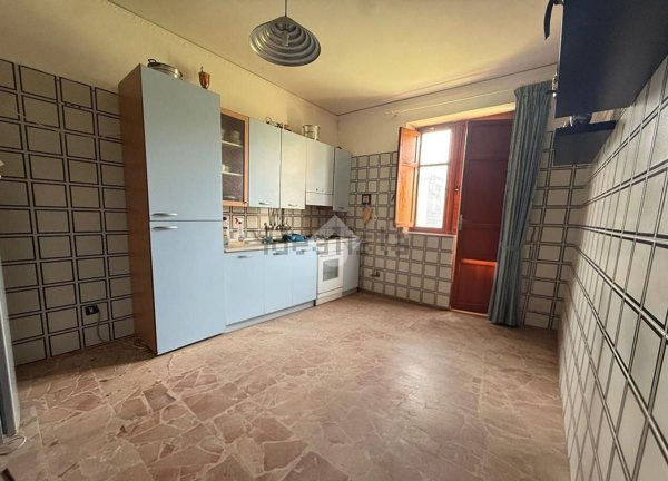 appartamento in vendita ad Altavilla Milicia