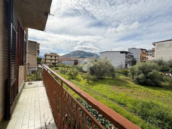 appartamento in vendita ad Altavilla Milicia