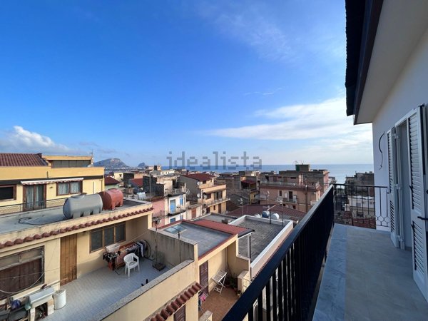 appartamento in vendita ad Altavilla Milicia