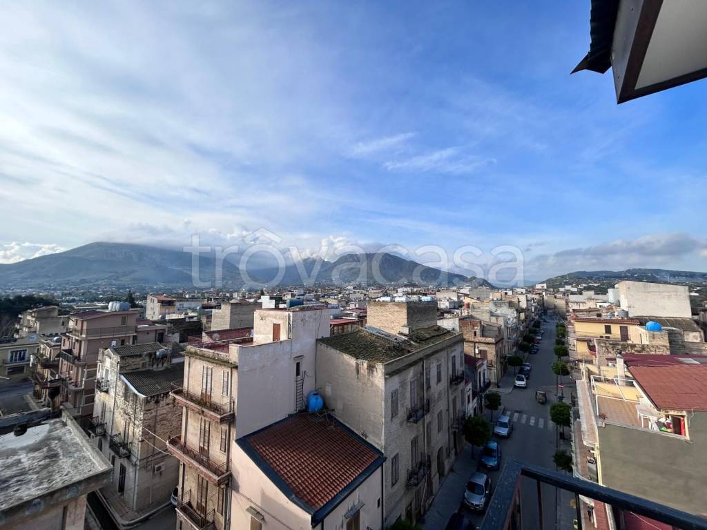 appartamento in vendita ad Altavilla Milicia