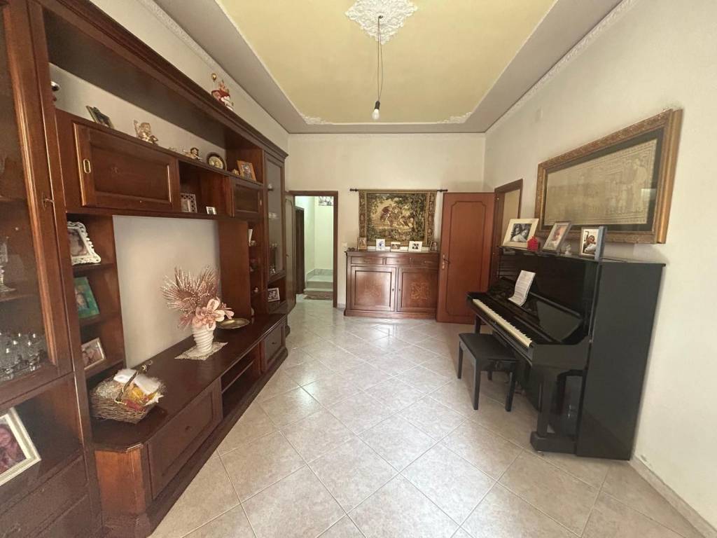 appartamento in vendita ad Altavilla Milicia