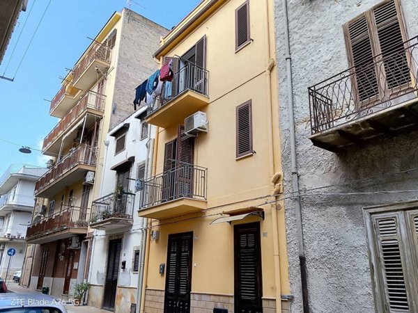 appartamento in vendita ad Altavilla Milicia