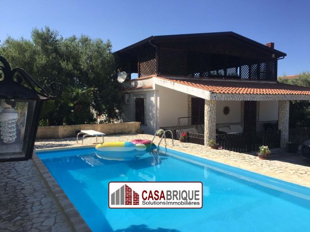 casa indipendente in vendita ad Altavilla Milicia