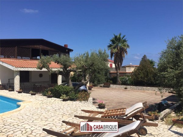 casa indipendente in vendita ad Altavilla Milicia
