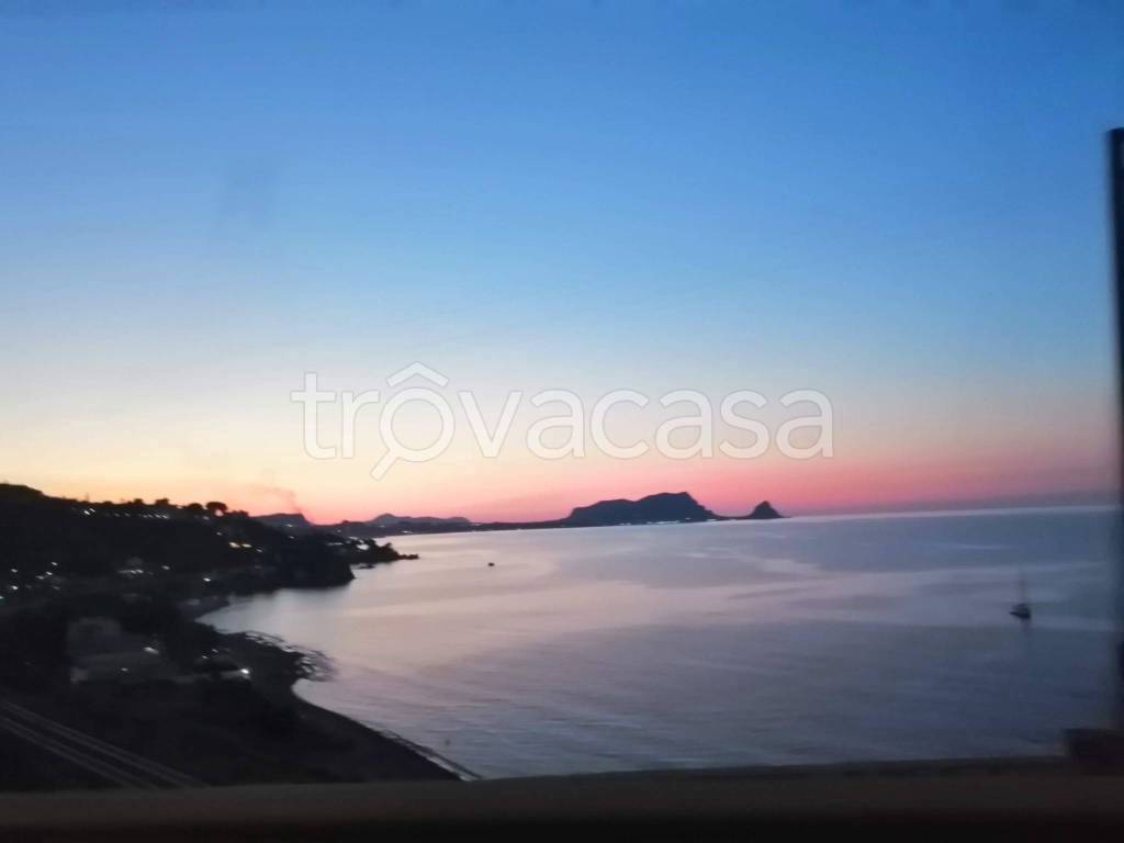casa indipendente in vendita ad Altavilla Milicia