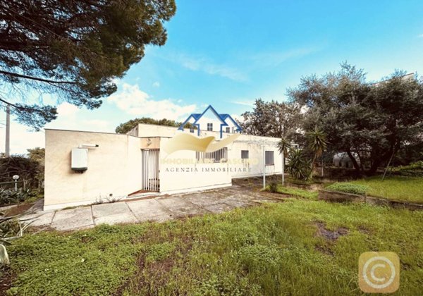 casa indipendente in vendita ad Altavilla Milicia