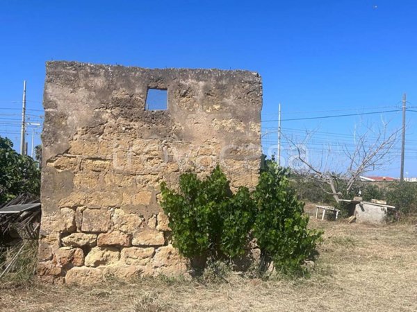 casa indipendente in vendita ad Altavilla Milicia