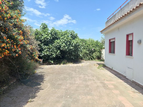 casa indipendente in vendita ad Altavilla Milicia