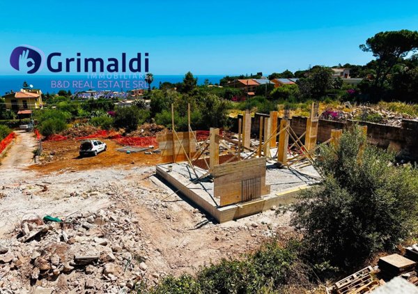 casa indipendente in vendita ad Altavilla Milicia