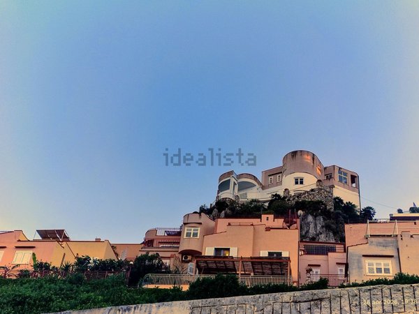 appartamento in vendita ad Altavilla Milicia in zona Torre Colonna